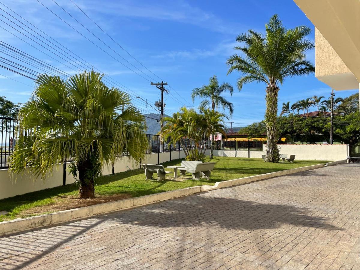 Apartamento Ubatuba, Itagua, Bem Localizado, Duas Vagas De Garagem Exterior photo